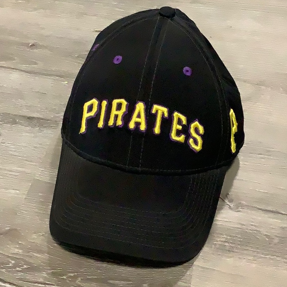Pittsburgh Pirates Nike legacy dri-fit fitted baseball cap